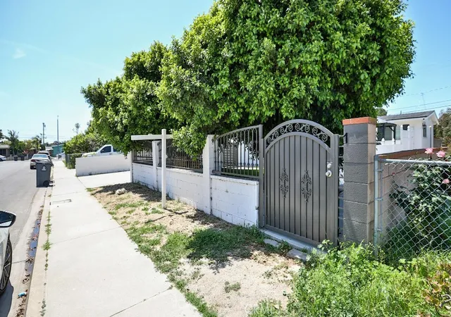 Photo 1 of Single family home for sale at 10301 Antigua St, Anaheim, CA 92804 | MLS# PW26065266 | Listing updated on 2026-09-26