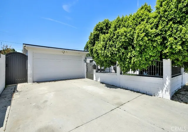 Photo 2 of Single family home for sale at 10301 Antigua St, Anaheim, CA 92804 | MLS# PW26065266 | Listing updated on 2026-09-26