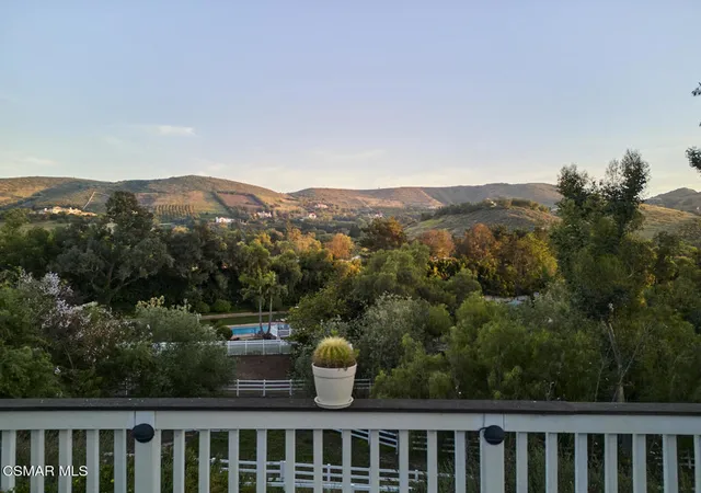 3rd image of 12916 Sunny Ln, Santa Rosa Valley, CA 93012 | MLS# 226001406