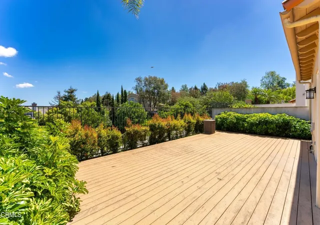 3rd image of 1022 Corte Augusta, Camarillo, CA 93010 | MLS# V1-35431