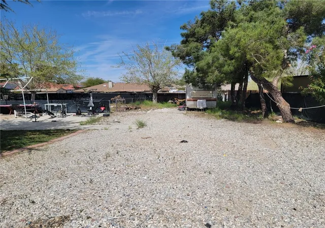 3rd image of 17986 Westlawn, Hesperia, CA 92345 | MLS# CV26066156
