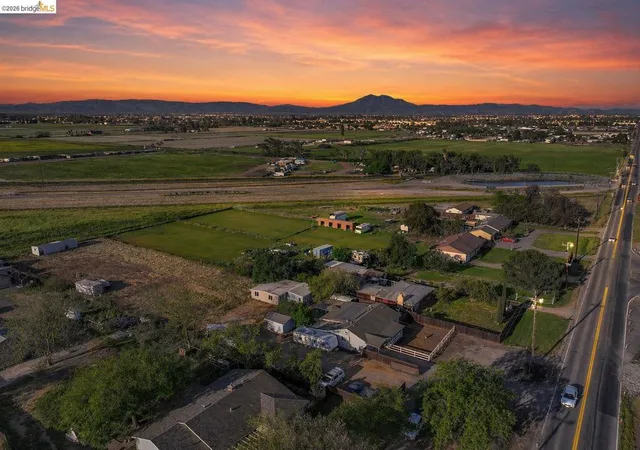 Homes for sale in Oakley, CA | 2191 E Cypress Rd, Oakley, CA 94561 | MLS# 41128771