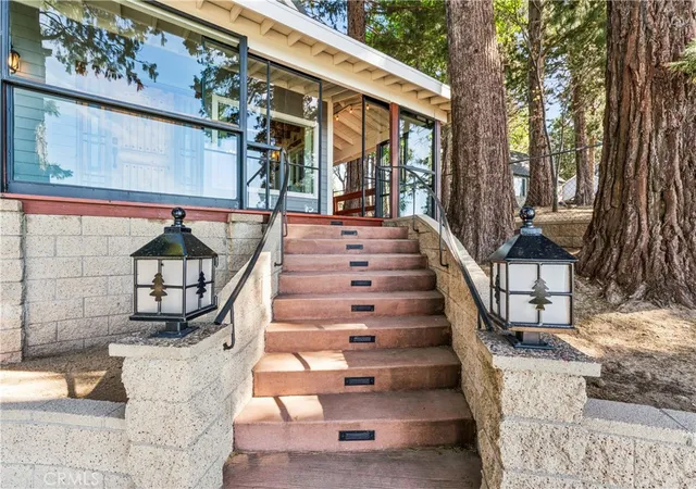 Photo 3 of Sale Pending at 22988 Valley View, Crestline, CA 92325 | MLS# IG26061829 | Listing updated on 2026-10-01