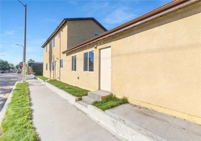 Photo 3 of Multi family home for sale at 2027 East 105th, Los Angeles, CA 90002 | MLS# MB26066383 | Listing updated on 2026-07-10