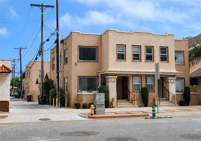 Photo 1 of Sale Pending at 617 West 3rd St, Long Beach, CA 90802 | MLS# PW26065075 | Listing updated on 2026-09-30