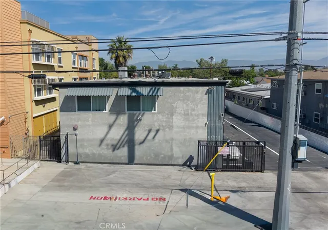 Homes for sale in Van Nuys, CA | 13445 Vanowen St, Van Nuys, CA 91405 | MLS# GD26066586