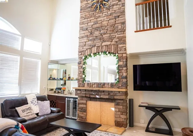 5th image of 5230 E Henderson Ct, Antioch, CA 94531 | MLS# 41128848