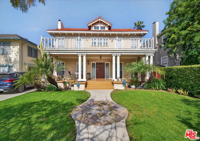 1st image of 867 S Bronson Ave, Los Angeles, CA 90005 | MLS# 26669983