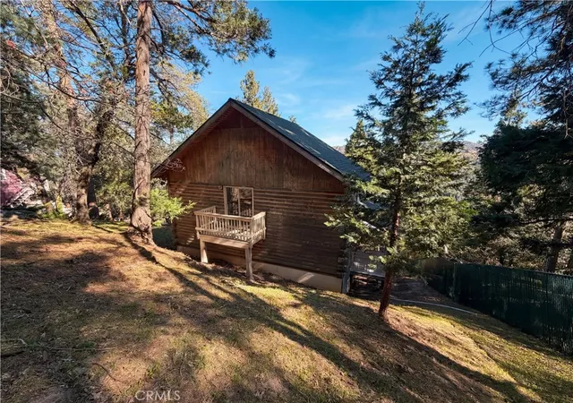 Homes for sale in Crestline, CA | 120 Zermat, Crestline, CA 92325 | MLS# IV26066288