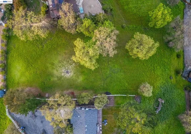 4th image of 3 Ohlson Ln, Danville, CA 94526 | MLS# 41128920