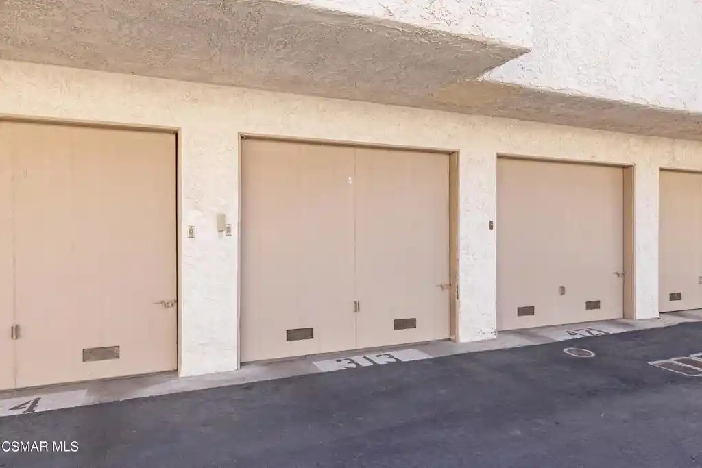Listing Photo 28 - Condo for sale in 3354 Darby St located at 3354 Darby St, Simi Valley, CA 93063 - Unit #313