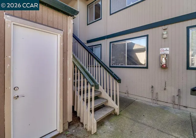 Photo 3 of Townhouse for sale at 1123 Chadwick Cir, Bay Point, CA 94565 | MLS# 41128942 | Listing updated on 2026-09-30