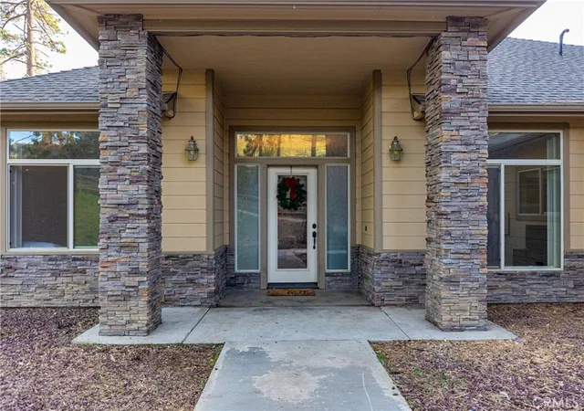 Photo 2 of Single family home for sale at 26820 Stirrup, Tehachapi, CA 93561 | MLS# PI26065823 | Listing updated on 2026-09-30