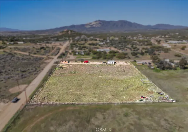 3rd image of 0 Mitchell Rd, Anza, CA 92539 | MLS# RS26067033