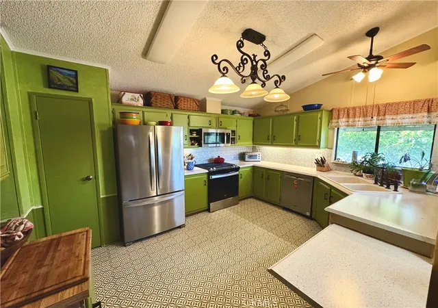 Homes for sale in San Jacinto, CA | 2230 Lake Park #207, San Jacinto, CA 92583 | MLS# SW26067043