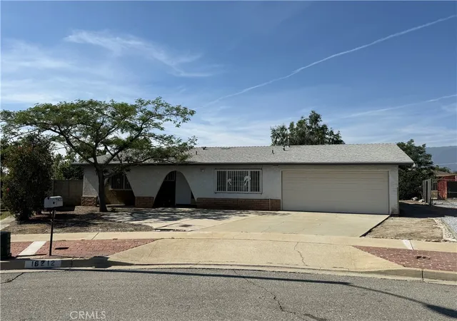 3rd image of 16212 Owen, Fontana, CA 92335 | MLS# IV26067054