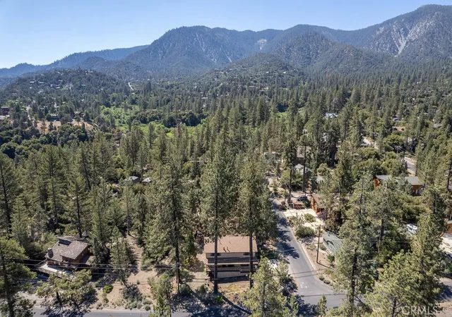 Homes for sale in Pine Mountain Club, CA | 2532 Brentwood, Pine Mountain Club, CA 93222 | MLS# SR26064520