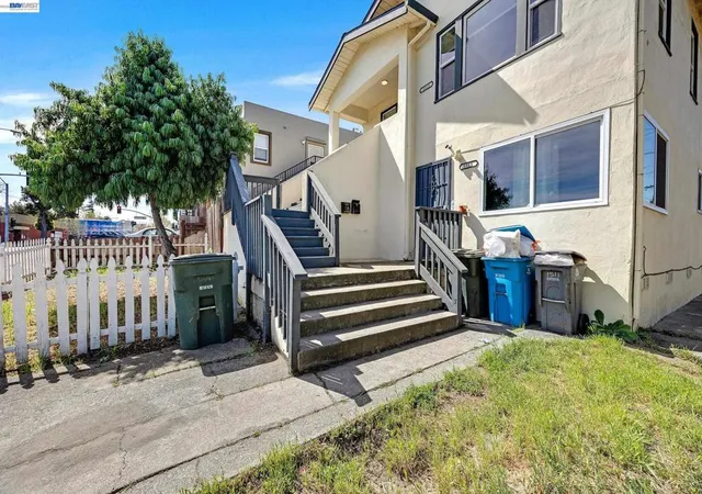 2nd image of 1511 Marin St, Vallejo, CA 94590 | MLS# 41128963