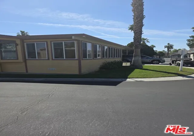 Photo 2 of Manufactured home for sale at 84136 Avenue 44 #170, Indio, CA 92203 | MLS# 26670795 | Listing updated on 2026-04-05