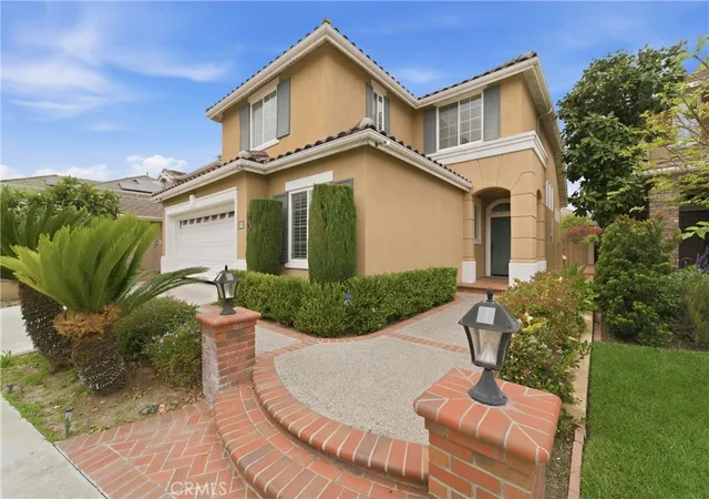 Photo 2 of Single family home for sale at 21 Wedgewood, Irvine, CA 92620 | MLS# OC26067251 | Listing updated on 2026-09-28