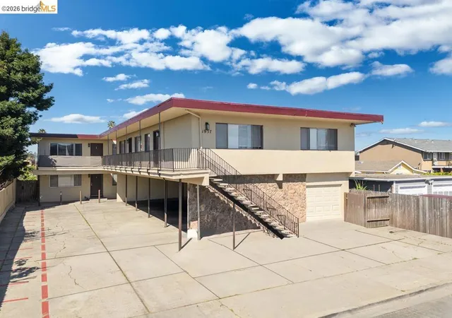 Homes for sale in San Pablo, CA | 1937 Powell St, San Pablo, CA 94806 | MLS# 41128980