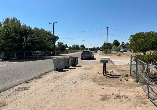 Homes for sale in Hesperia, CA | 9922 Victor Ave, Hesperia, CA 92345 | MLS# CV26067274