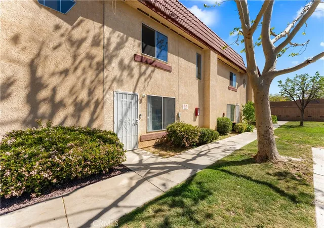 35th image of 1750 E Avenue Q14, Palmdale, CA 93550 | MLS# SR26067302