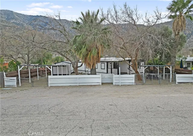 Homes for sale in Cabazon, CA | 52101 Lois, Cabazon, CA 92230 | MLS# IV26067133