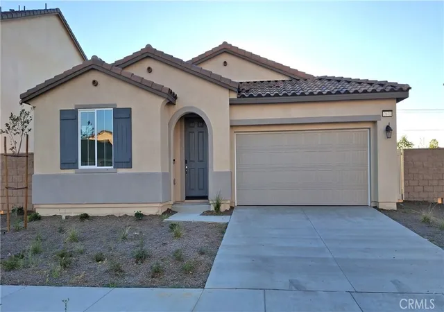 Photo 1 of Single family home for sale at 2631 Moonshimmer St, Hemet, CA 92543 | MLS# IG26067455 | Listing updated on 2026-09-23