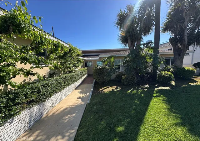 5th image of 1221 Kings Road, Newport Beach, CA 92663 | MLS# NP26067442