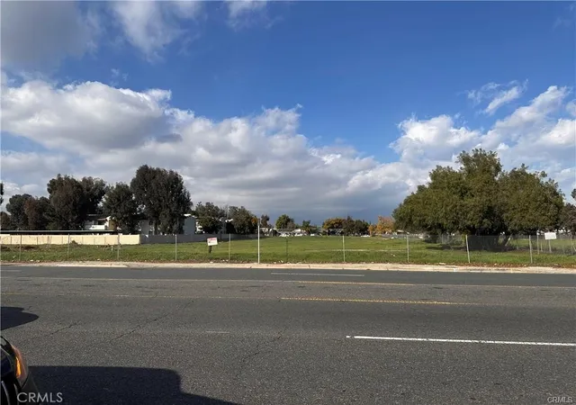 2nd image of 1373 E Holt, Ontario, CA 91761 | MLS# IV26065812