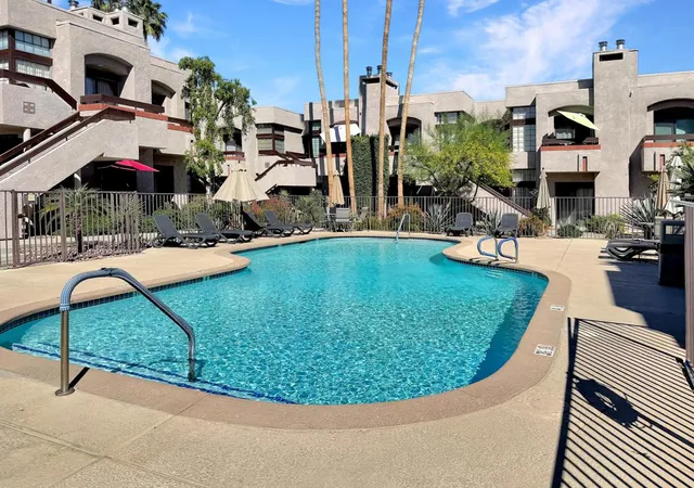 Homes for sale in Palm Springs, CA | 2601 S Broadmoor Drive, Palm Springs, CA 92264 | Houzeo