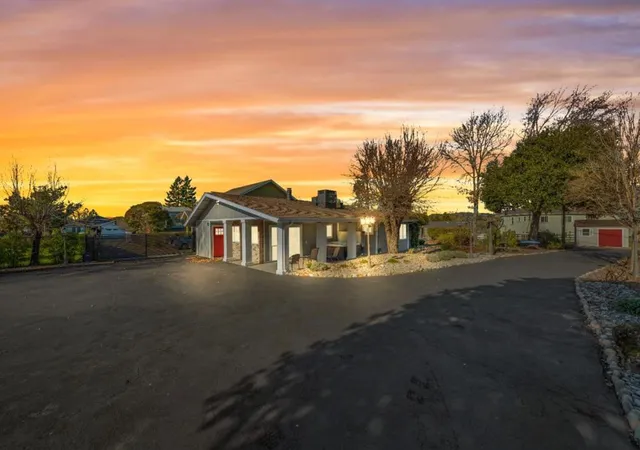 2nd image of 2180 Patton Ave, Napa, CA 94559 | MLS# ML82040771