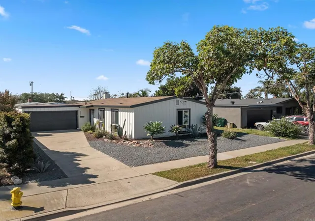Photo 2 of Sale Pending at 4773 Aberdeen St, San Diego, CA 92117 | MLS# PTP2602356 | Listing updated on 2026-09-10