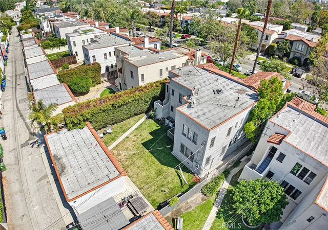 4th image of 1071 S Crescent Heights Boulevard, Los Angeles, CA 90035 | MLS# PW26067774