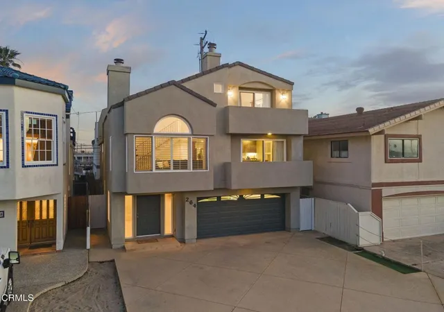 Photo 1 of Single family home for sale at 264 Hollywood Blvd, Oxnard, CA 93035 | MLS# V1-35471 | Listing updated on 2026-09-11