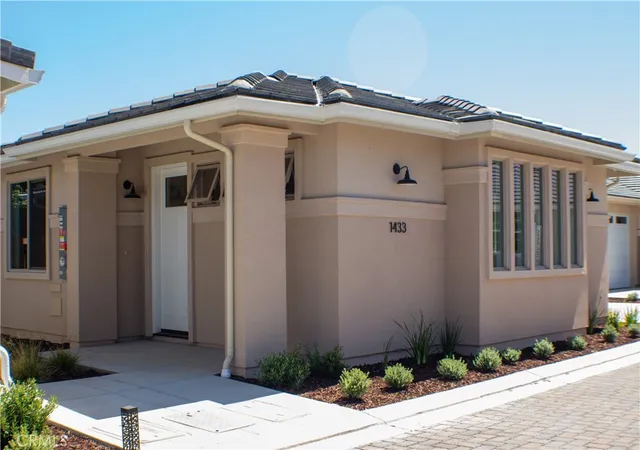 Photo 3 of Single family home for sale at 1433 Ronald Way, Oceano, CA 93445 | MLS# PI26067875 | Listing updated on 2026-05-28