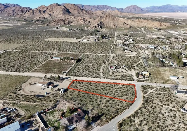 Land for sale at 718 Clark Rd, Lucerne Valley, CA 92356 | MLS# HD26068017 | Listing updated on 2026-03-31