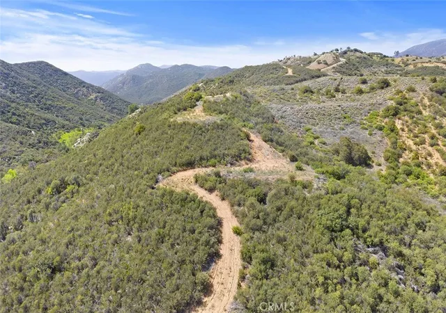 Homes for sale in Murrieta, CA | 2 La Cresta Highlands Cir, Murrieta, CA 92562 | MLS# SW26065124