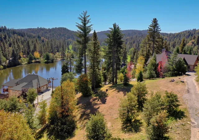 1st image of 788 Brentwood Dr, Lake Arrowhead, CA 92352 | MLS# 219145552DA