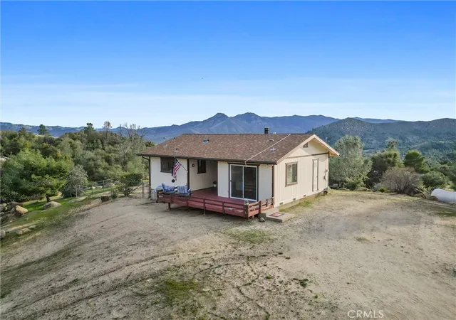 Photo 4 of Single family home for sale at 9990 Fay Ranch, Weldon, CA 93283 | MLS# NS26064279 | Listing updated on 2026-04-01
