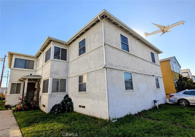 1st image of 8912 Reading, Los Angeles, CA 90045 | MLS# SB26068023