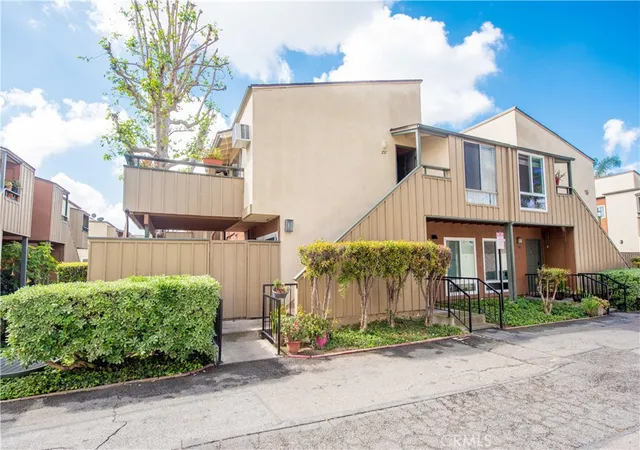 1st image of 1001 W Stevens Ave #157, Santa Ana, CA 92707 | MLS# IG26068145