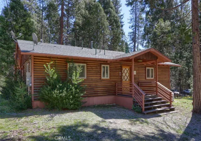 1st image of 2580 River, Yosemite National Park, CA 95389 | MLS# FR26068195