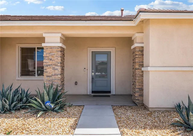 2nd image of 11155 Fargo Ct, Victorville, CA 92392 | MLS# HD26068246