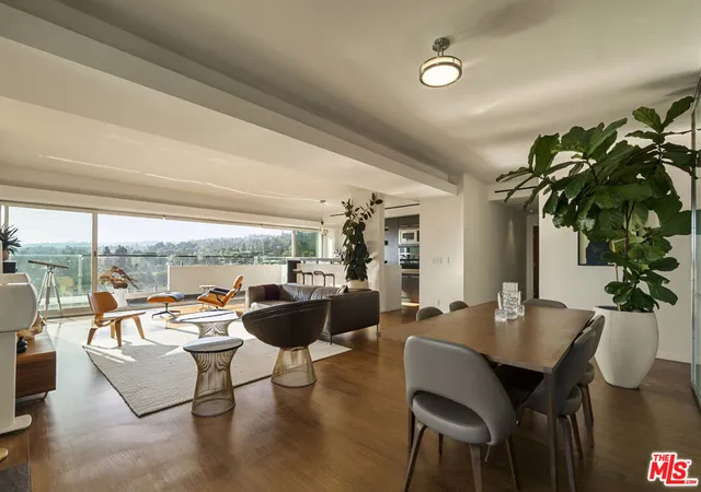 2nd image of 838 N Doheny Dr #1001, West Hollywood, CA 90069 | MLS# 26671141