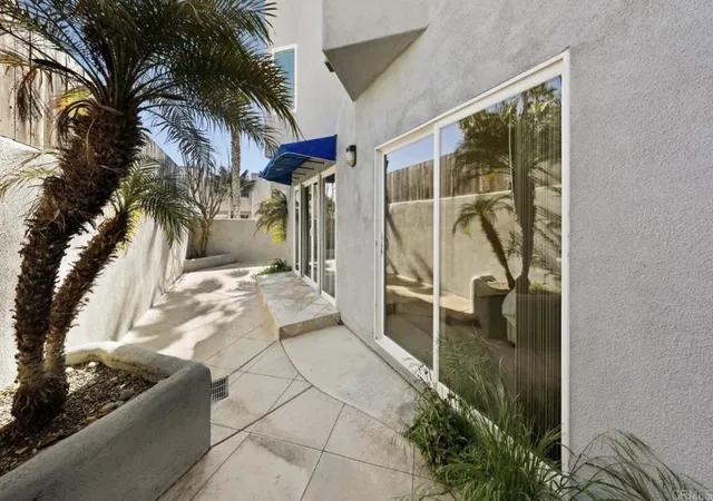 2nd image of 1602 S Pacfic St, Oceanside, CA 92054