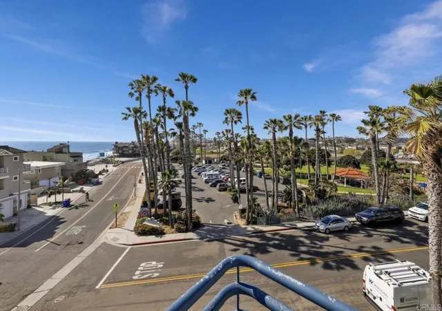4th image of 1602 S Pacfic St #100, Oceanside, CA 92054 | MLS# NDP2602999