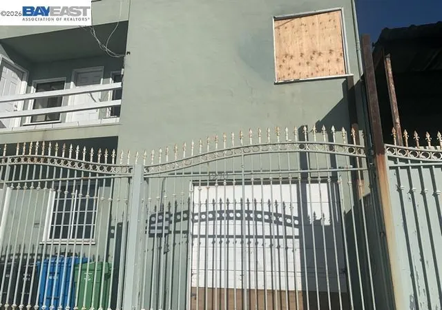 1st image of 1278 Thomas Ave, San Francisco, CA 94124 | MLS# 41129066