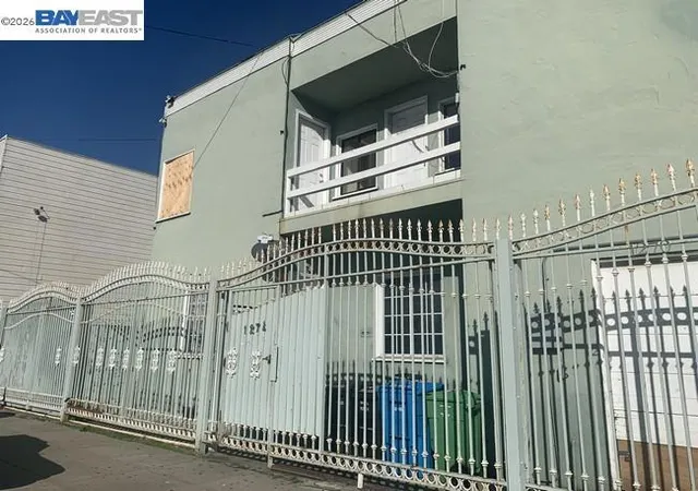 2nd image of 1278 Thomas Ave, San Francisco, CA 94124 | MLS# 41129066